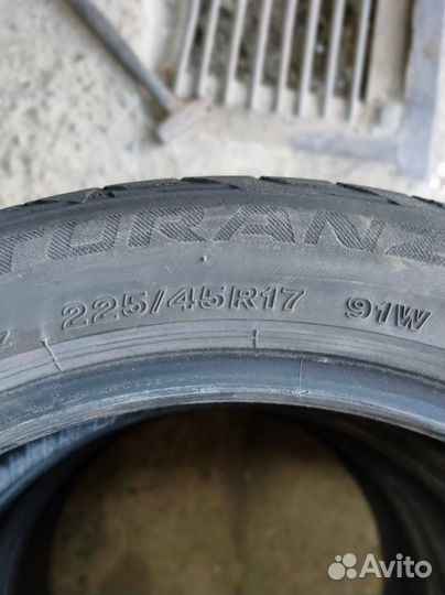 Bridgestone Turanza T001 225/45 R17