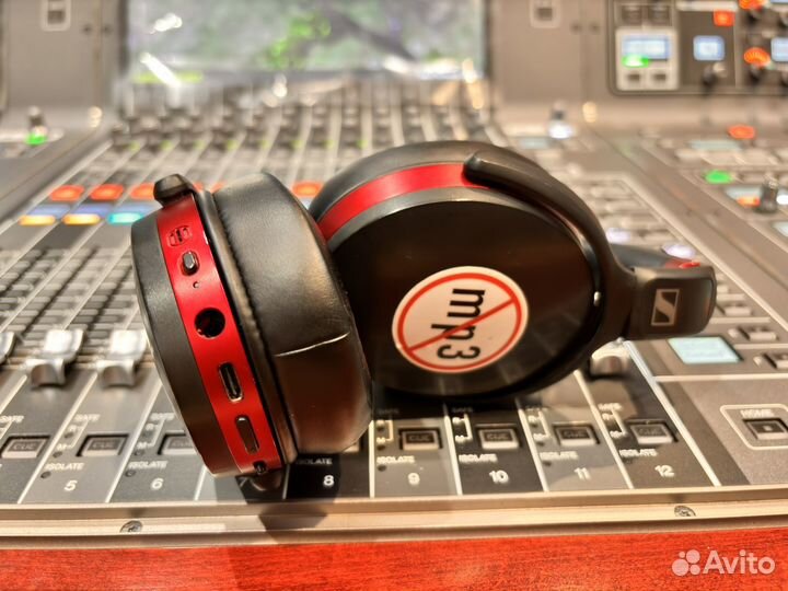 Беспроводные наушники Siennheiser 450bt