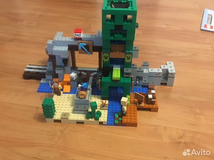 Lego minecraft Шахта Крипера и Дом Свиньи