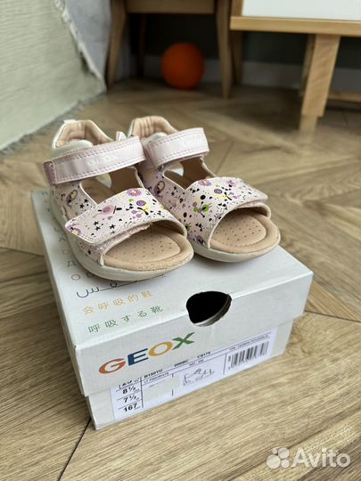 Сандалии geox 25 для девочки