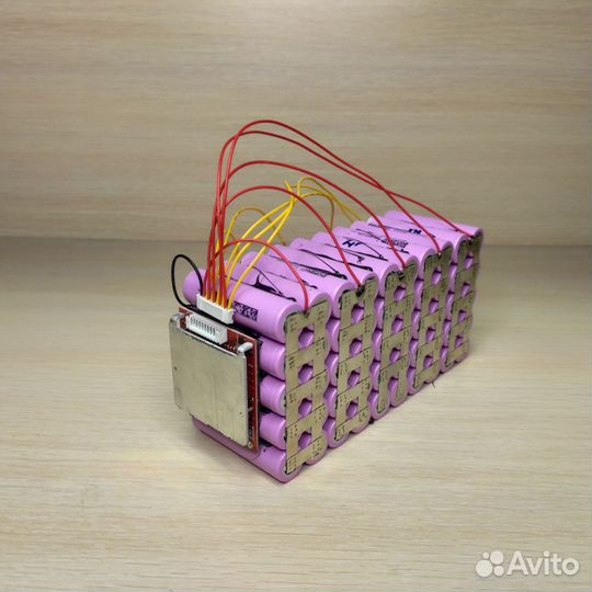 Аккумулятор для прикормочного кораблика