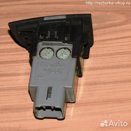 Кнопка обогрева стекла Honda Civic (EJ, EK Sed+3HB