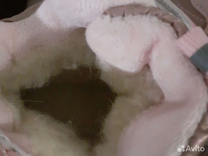 Ботинки для девочек 26р