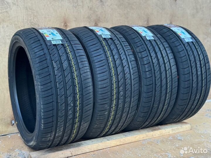 Arivo Ultra ARZ5 275/40 R18 103W