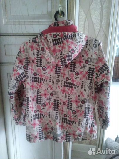 Куртка на девочку