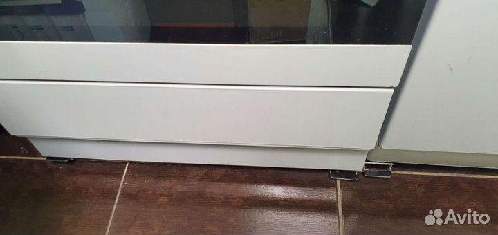 Подставка под бытовую технику