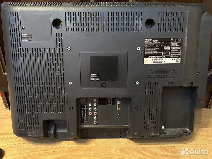 Телевизор toshiba 26sldt3
