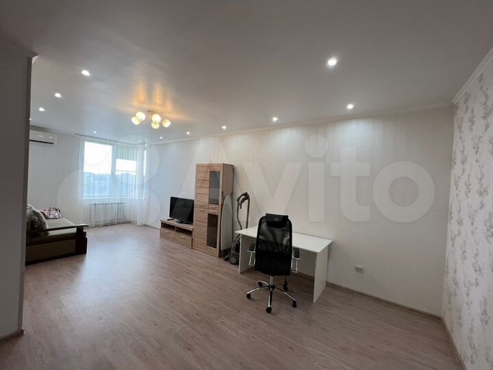 1-к. квартира, 53 м², 5/17 эт.