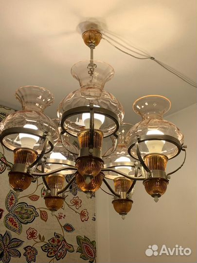 Люстра карамельно- розалиновое стекло СССР
