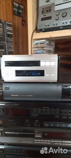 Yamaha CDX-E400 CD-проигрыватель