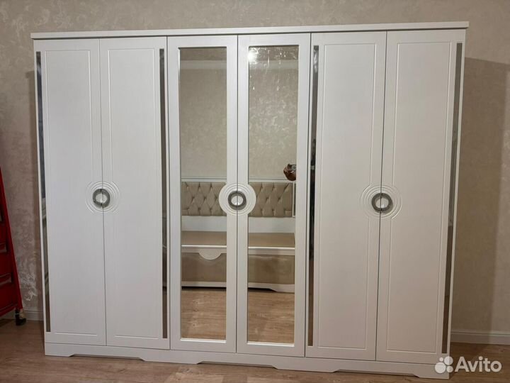 Мебель в спальню. Доставка по всей России