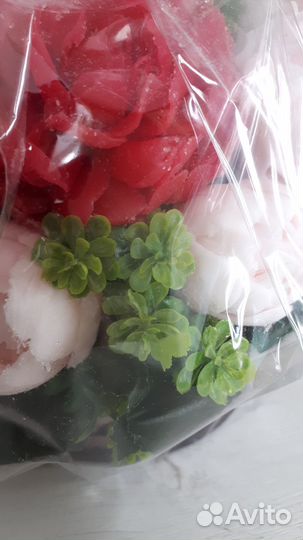 Цветы пионы в корзинке