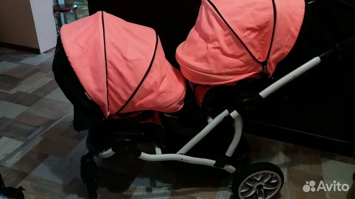 Коляска для двойни 2 в 1