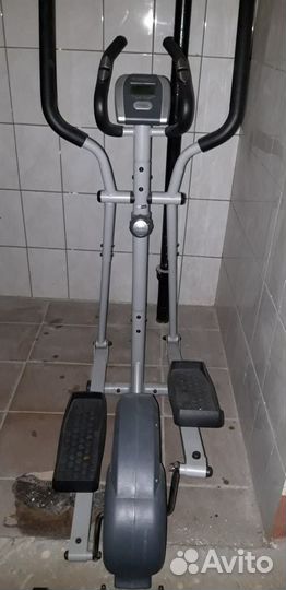 Эллиптический тренажер torneo