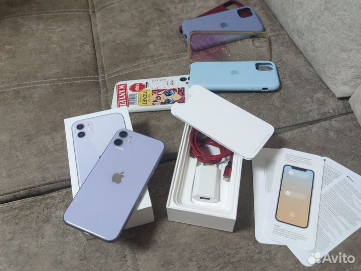 Телефон iPhone 11