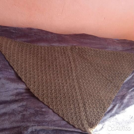 Шаль из вербл.шерсти, новая