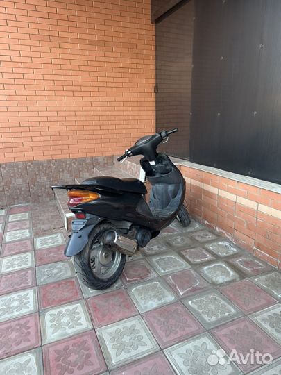Yamaha grand axis 100