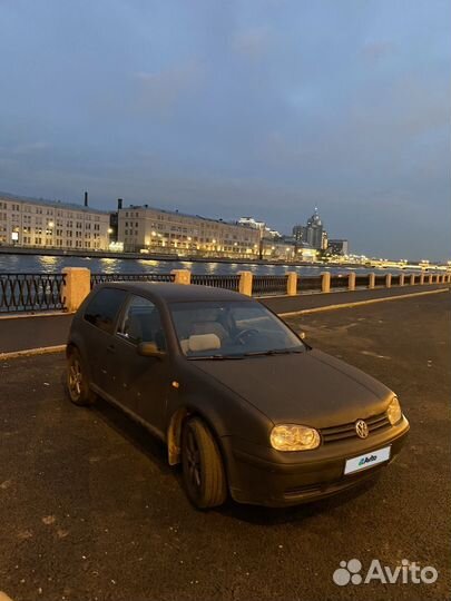 Volkswagen Golf 1.6 МТ, 1999, 315 000 км