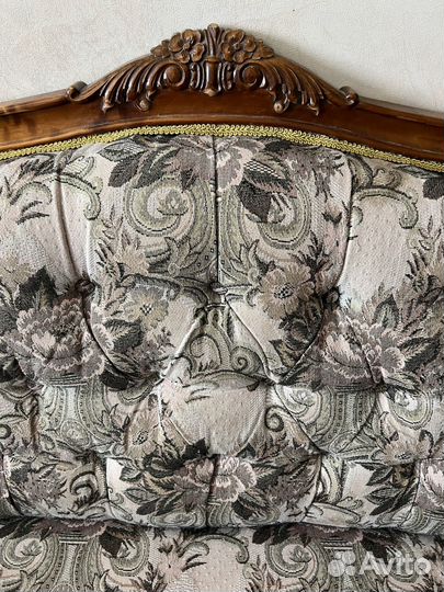 Диван Румыния