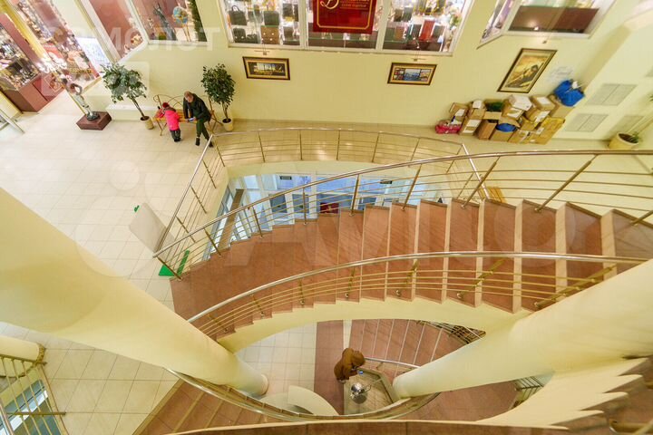 Продам офисное помещение, 570.6 м²