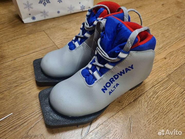 Беговые лыжи