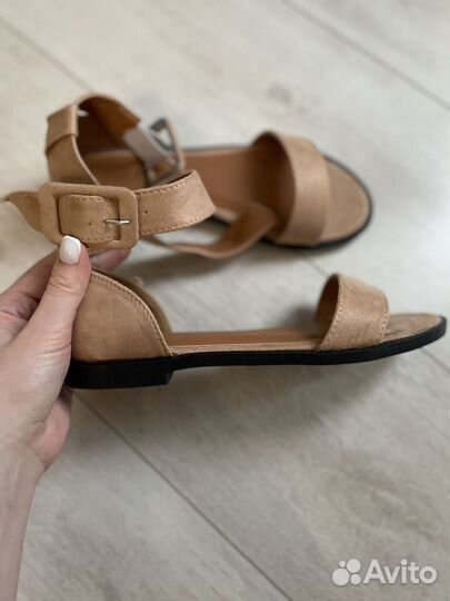Босоножки женские 38 размер