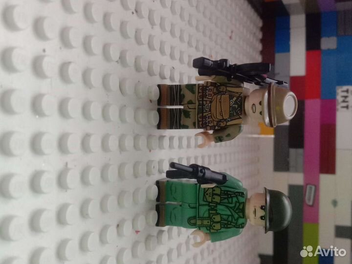 Минифигурки американского и японского солдата WW2