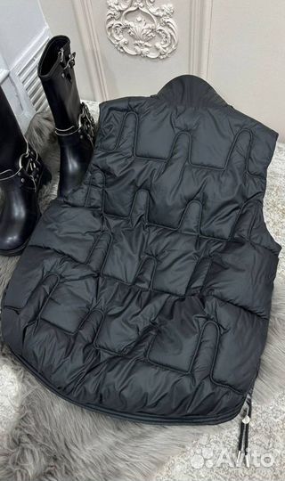 Жилетка женская