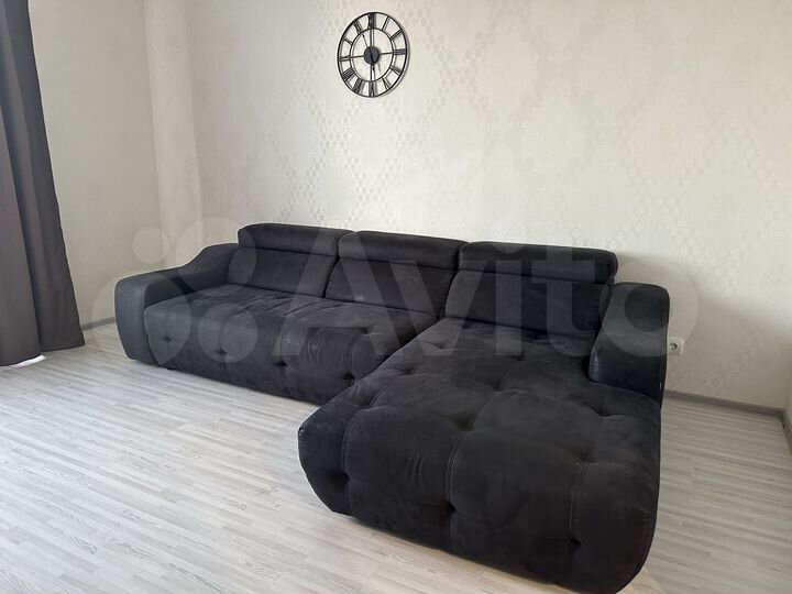 2-к. квартира, 60 м², 4/9 эт.