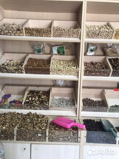 Ветеран деля сухофрукты орехи