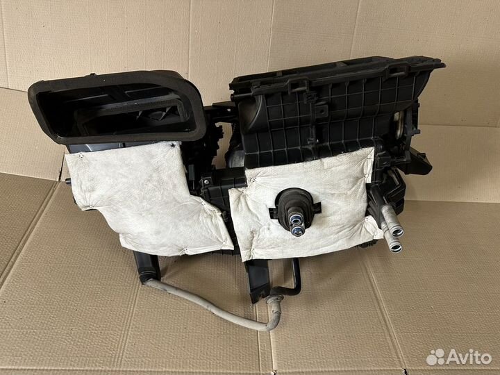 Корпус отопителя Kia Rio 3