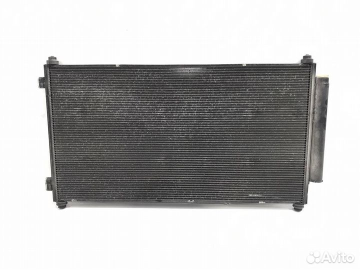 Радиатор кондиционера (конденсер) Honda CR-V