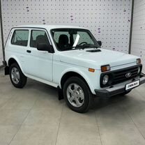 ВАЗ (LADA) 4x4 (Нива) 1.7 MT, 2016, 64 536 км, с пробегом, цена 675 000 руб.