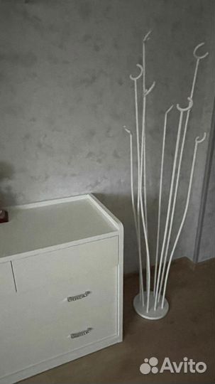 Вешалка для одежды напольная