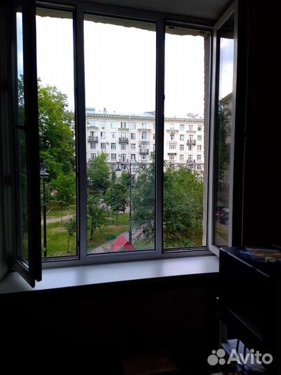 Уборщик, мойщик окон