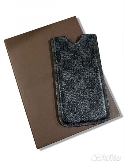 Чехол Louis Vuitton для iPhone 6/7 оригинал