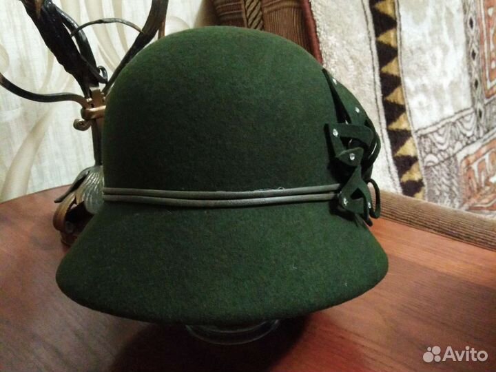 Шляпа фетровая женская