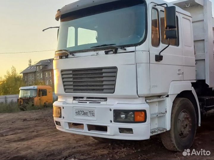 Shacman (Shaanxi) SX3251DR384, 2012