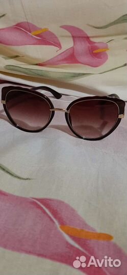 Солнцезащитные очки женские