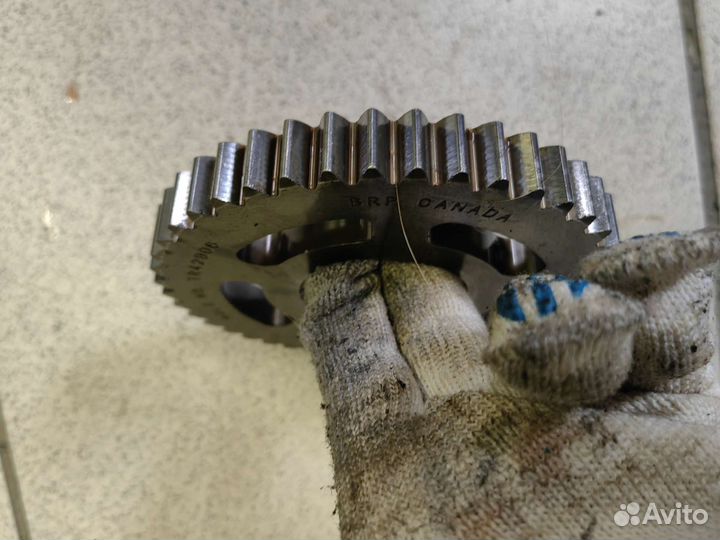 Шестерня большая кпп BRP ski-doo Summit