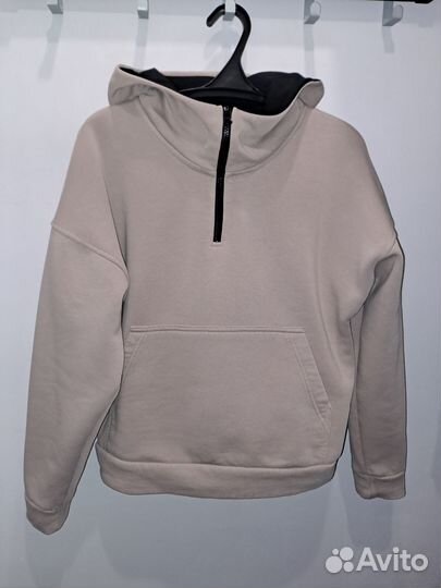 Женский костюм