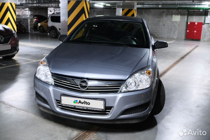 Opel Astra 1.6 МТ, 2008, 69 100 км