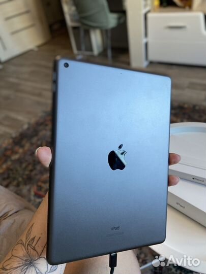 iPad 9 поколения 64gb