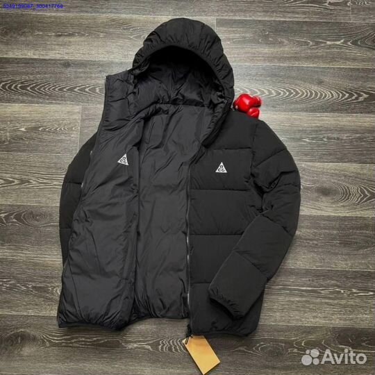 Пуховик Nike ACG: стиль и тепло