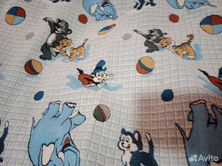 Покрывало на детскую кровать 130*103