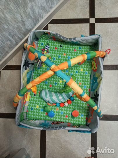 Развивающий коврик детский