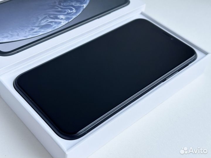 iPhone Xr, 64 ГБ