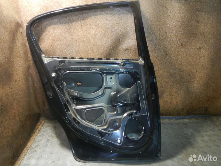 Дверь задняя левая Opel Corsa D