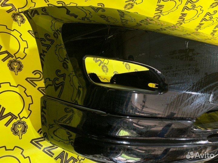 Бампер передний Toyota Harrier GSU30W 2grfe