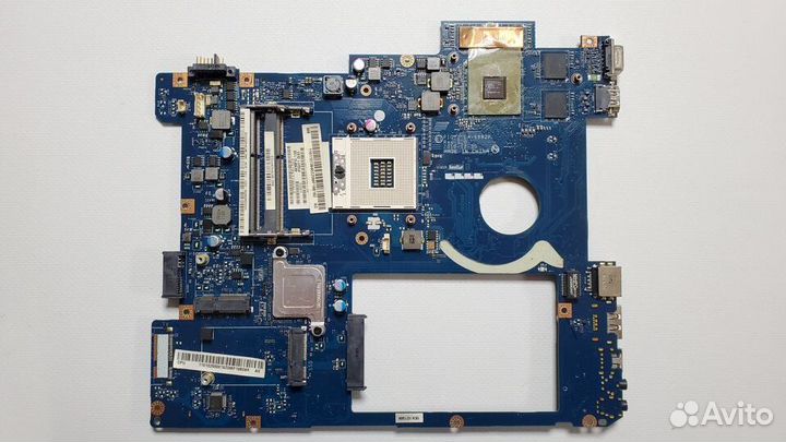 Материнская плата Lenovo Y570